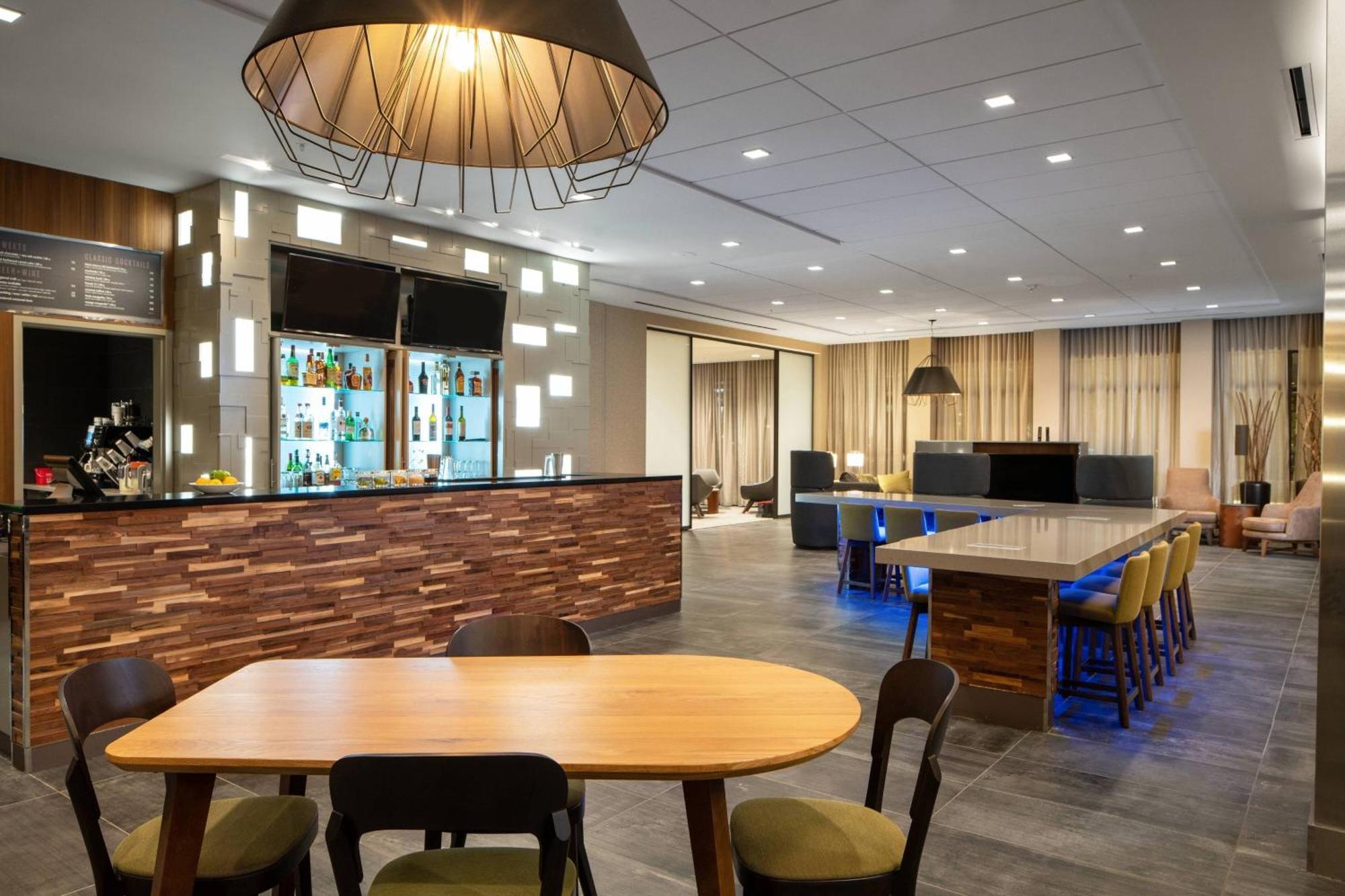 Hotel Courtyard By Marriott Lafayette South Exterior foto